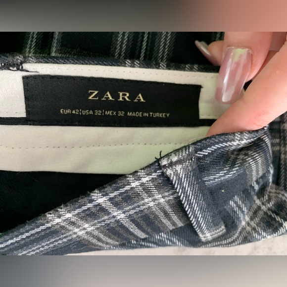 Zara Pants - Picture 4 of 4